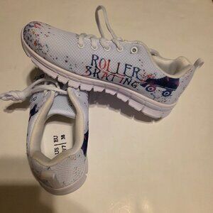 Roller Skating Kids Graphic Print Running Shoes - Size 7 - Like New